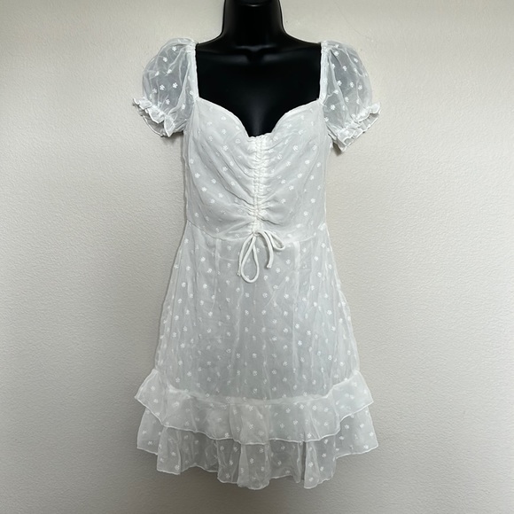 Princess Polly Mikail White Swiss Dot Puff Sleeve Sweetheart Neckline Mini Dress - Picture 4 of 11
